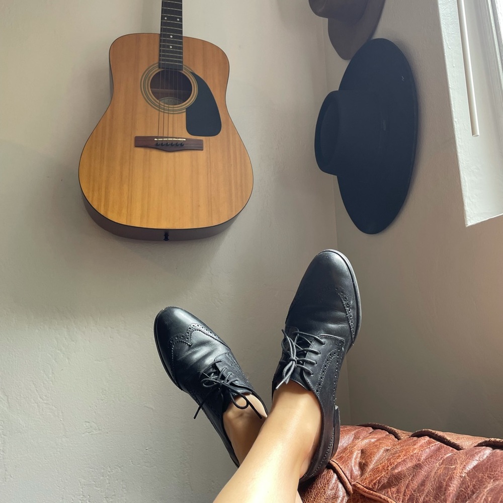 Cole Haan Black Leather Oxfords